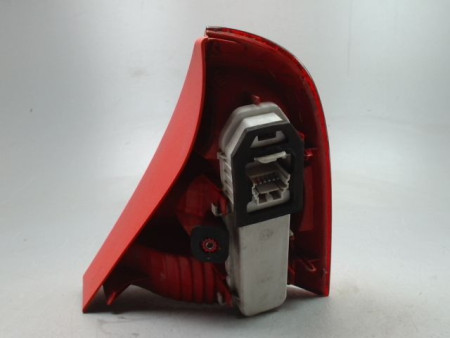 FEU ARRIERE GAUCHE  RENAULT CLIO II Phase 2 2001-2006