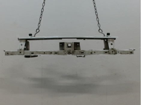 TRAVERSE SUPERIEURE ARMATURE AVANT TOYOTA IQ 2008-