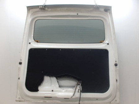 HAYON NISSAN NV200
