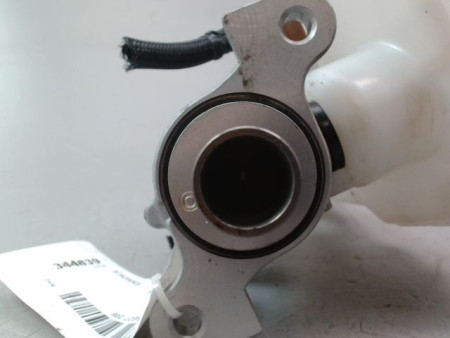 MAITRE CYLINDRE PEUGEOT 208