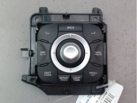 COMMANDE GPS RENAULT MEGANE BREAK III Phase 1 2009-2012