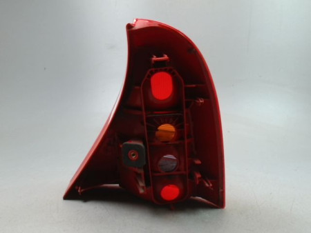 FEU ARRIERE GAUCHE  RENAULT CLIO II Phase 1 1998-2001