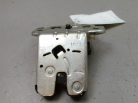 SERRURE COFFRE ARRIERE AUDI A8 2007-