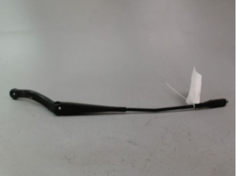 BRAS ESSUIE-GLACE AVANT GAUCHE OPEL CORSA 2010-