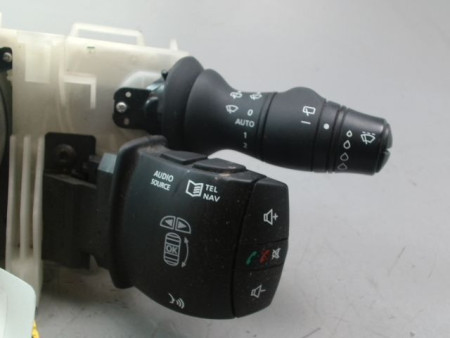 BLOC COMMODOS RENAULT MEGANE COUPE III Phase 1 2008-2012