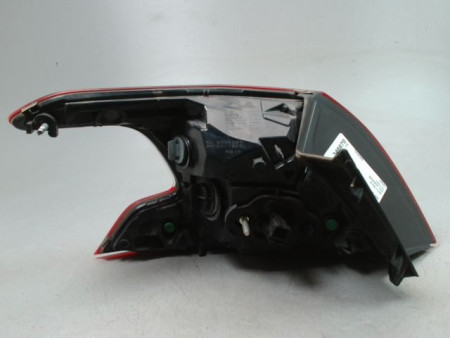 FEU ARRIERE DROIT PEUGEOT 308 2011-