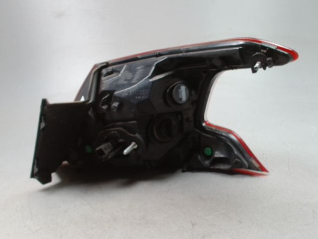 FEU ARRIERE GAUCHE  PEUGEOT 308 2011-