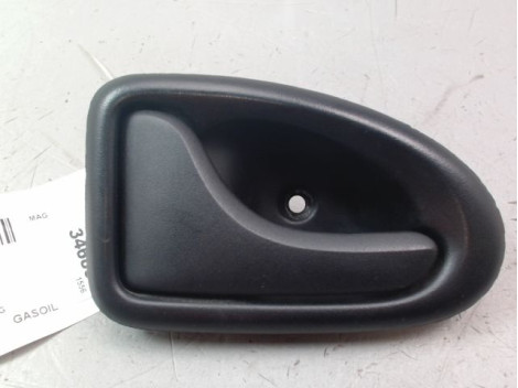 POIGNEE INTERIEURE PORTE AVANT GAUCHE RENAULT MASTER