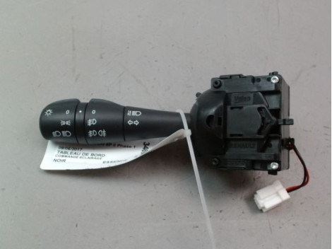 COMMANDE ECLAIRAGE DACIA SANDERO II Phase 1 2012-...