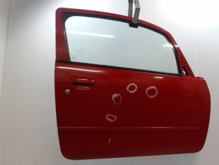 PORTE AVANT DROIT MITSUBISHI COLT