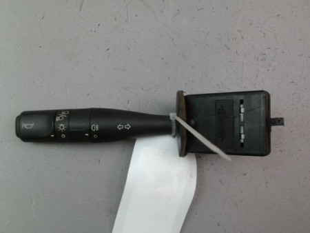 COMMANDE ECLAIRAGE PEUGEOT 106 Phase 2 1996-2003