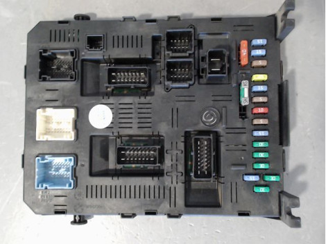 BOITIER GESTION HABITACLE PEUGEOT 307 Phase 2 2005-2007
