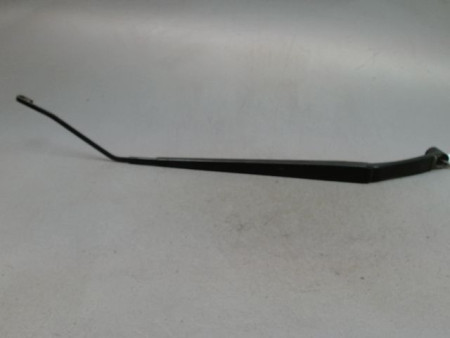 BRAS ESSUIE-GLACE AVANT DROIT NISSAN MICRA 2009-