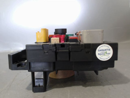 BOITE A FUSIBLES PEUGEOT 207 2006-2013