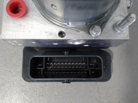 UNITE HYDRAULIQUE ABS OPEL CORSA 2010-