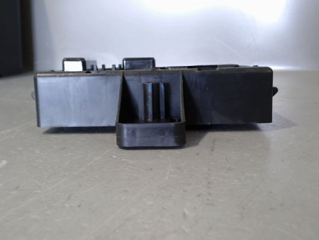 BOITIER GESTION HABITACLE RENAULT CLIO III Phase 2 2009-2014