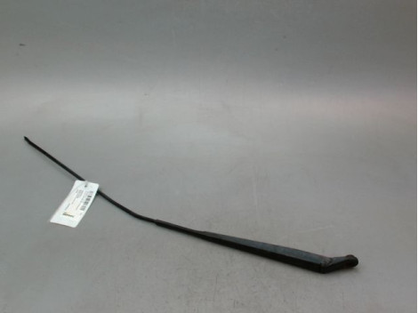 BRAS ESSUIE-GLACE AVANT DROIT RENAULT CLIO III Phase 2 2009-2014