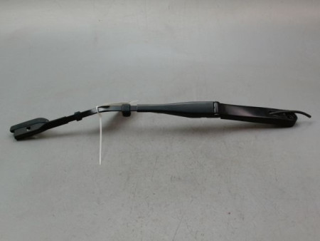 BRAS ESSUIE-GLACE AVANT DROIT PEUGEOT 308 SW 2008-