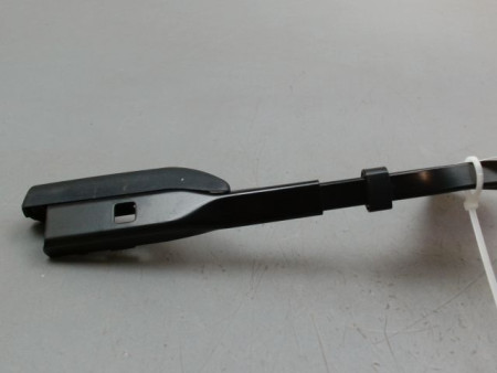 BRAS ESSUIE-GLACE AVANT DROIT PEUGEOT 308 SW 2008-