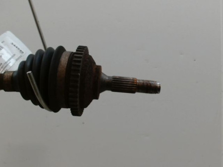 TRANSMISSION AVANT GAUCHE PEUGEOT 206 + 2009-2013 1.4 i 