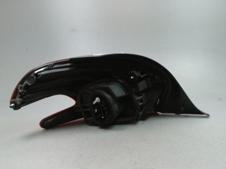 FEU ARRIERE DROIT PEUGEOT 208 Phase 1 2012-...