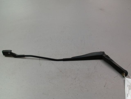 BRAS ESSUIE-GLACE AVANT DROIT FIAT 500 2007-