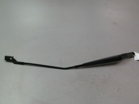 BRAS ESSUIE-GLACE AVANT GAUCHE FIAT 500 2007-