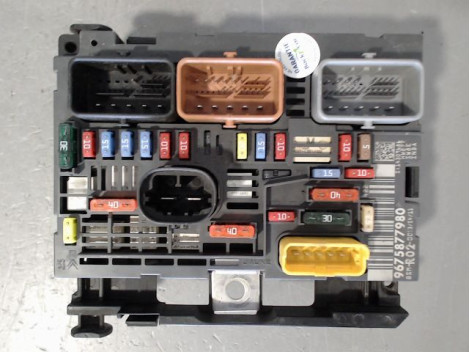 BOITE A FUSIBLES PEUGEOT 5008 MONOSP. I Phase 1 2009-2013