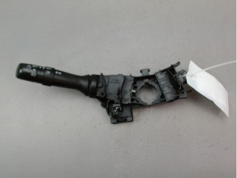 COMMANDE ECLAIRAGE PEUGEOT 107 Phase 2 2009-2012