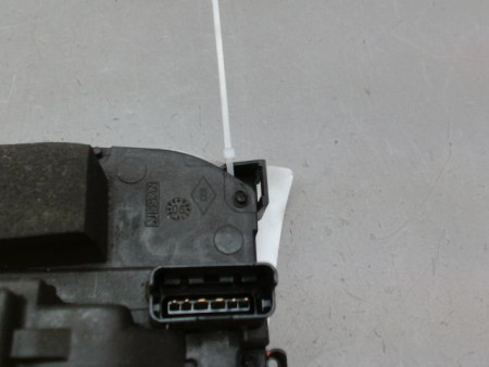 SYSTEME CONDAMNATION ARRIERE GAUCHE RENAULT MODUS Phase 1 2004-2007