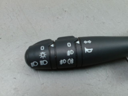 COMMANDE ECLAIRAGE RENAULT TWINGO II Phase 2 2011-2014