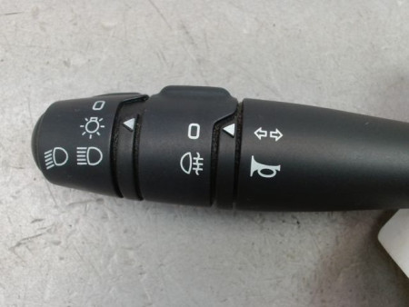 COMMANDE ECLAIRAGE DACIA SANDERO I 2008-2012