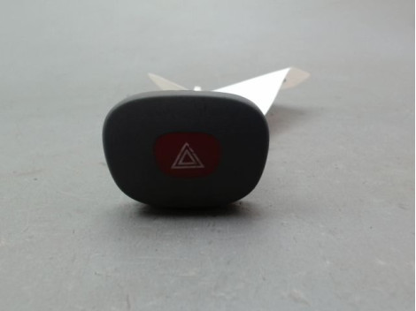 BOUTON DE WARNING RENAULT CLIO II Phase 1 1998-2001