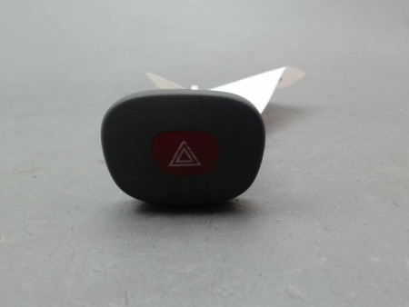 BOUTON DE WARNING RENAULT CLIO II Phase 1 1998-2001
