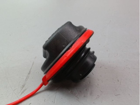 BOUCHON RESERVOIR A CARBURANT OPEL ASTRA BREAK 2004-