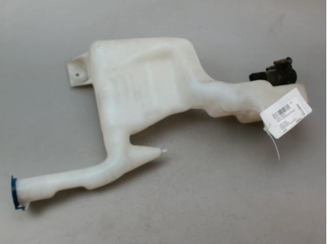 RESERVOIR LAVE-GLACE AVANT FORD FIESTA VI Phase 1 2008-2012
