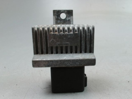 BOITIER DE PRECHAUFFAGE RENAULT CLIO III Phase 1 2005-2009