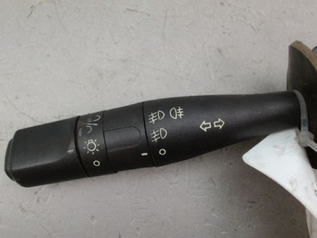 COMMANDE ECLAIRAGE PEUGEOT 206 1998-2009