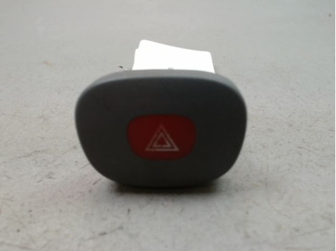 BOUTON DE WARNING RENAULT CLIO II Phase 1 1998-2001