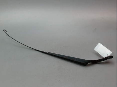 BRAS ESSUIE-GLACE AVANT DROIT FORD FIESTA V Phase 2 2005-2008