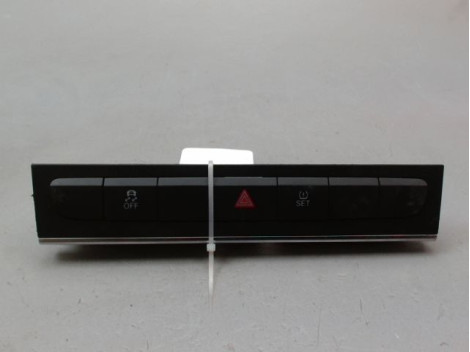 BOUTON DE WARNING AUDI A3 2003-