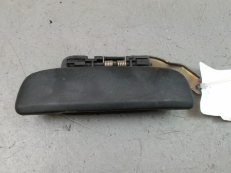 POIGNEE EXTERIEURE PORTE AVANT GAUCHE PEUGEOT 106 Phase 2 1996-2003