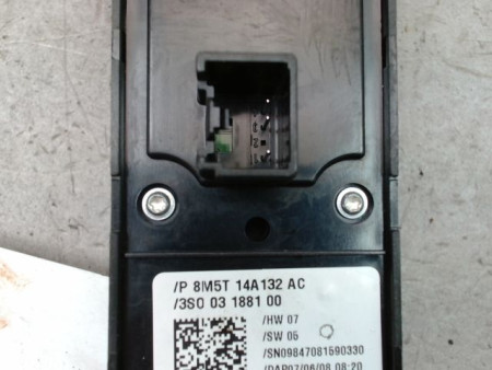 COMMANDE LEVE-GLACE PORTE AVG FORD FOCUS SW II Phase 2 2008-2010