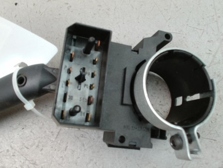 COMMANDE CLIGNOTANT VOLKSWAGEN GOLF IV (1J) 1998-2004