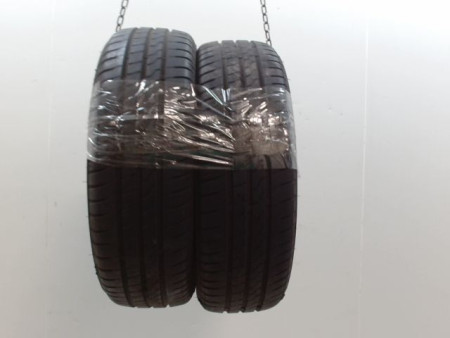 Paire de pneus FIRESTONE ROADHAWK 185 65 15 88 H