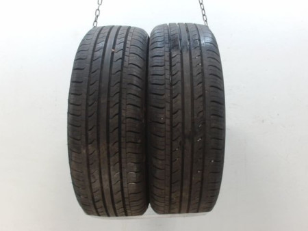 Paire de pneus ROVELO RHP780 P 205 60 16 92 H