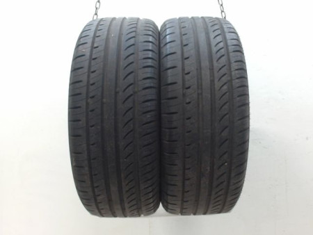 Paire de pneus RUNWAY PERFORMANCE 926 195 50 16 88 V