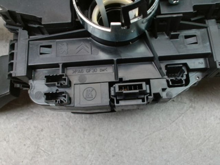 BLOC COMMODOS PEUGEOT 5008 MONOSP. I Phase 1 2009-2013