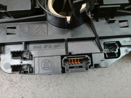 BLOC COMMODOS PEUGEOT 5008 MONOSP. I Phase 1 2009-2013