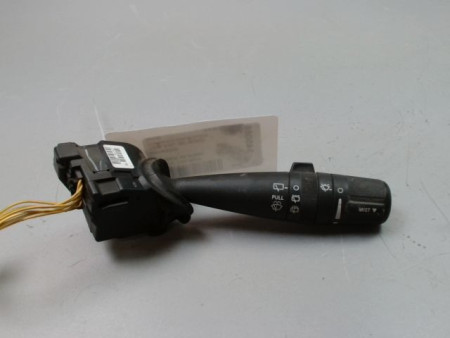 COMMANDE ESSUIE GLACE DODGE CALIBER 2006-